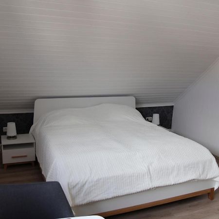 Privatzimmer Mit Eigenem Bad Und Kueche Burgwedel  Eksteriør bilde